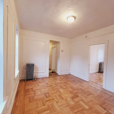 Rented by New York Residence | media 33