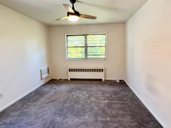 2401 6th Street image 12 of 18