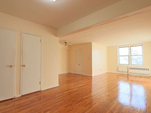 4th image of 1745 E 12th St APT 3E