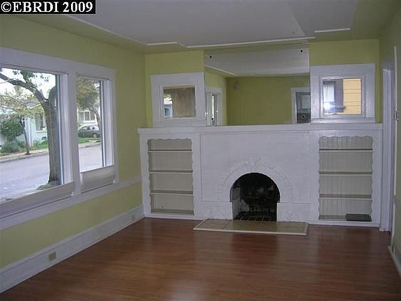 2nd image of 4268 Suter St