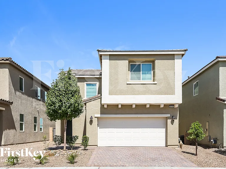 5616 Salt Rock St — Photo 1
