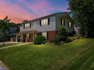 207 Stonewall Rd, Catonsville, MD 21228