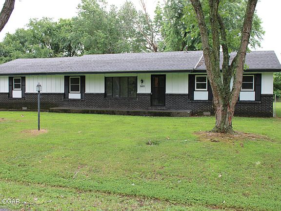 2nd image of 5685 Riverside Dr