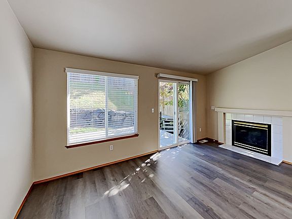 5th image of 8005 77th Ave NE