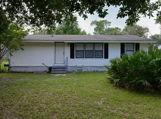 42127 Ash Ave, Deland, FL 32720