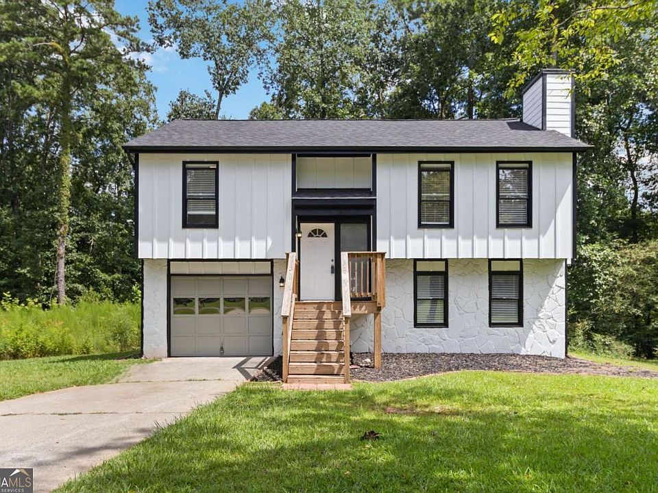 1st image of 114 Jousters Ln