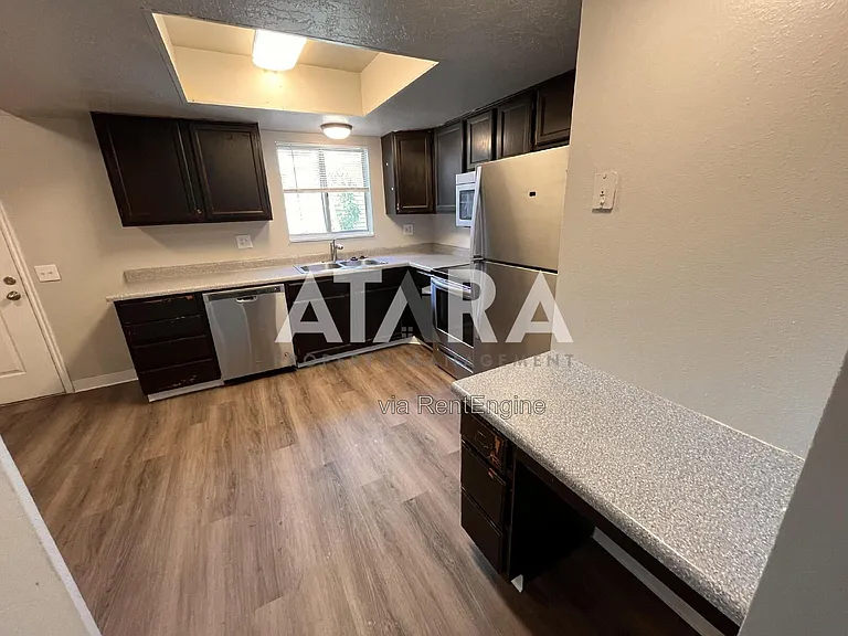 4247 N Highway 89 #24 — Photo 9