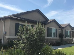 2120 N Highland St, Visalia, CA 93291