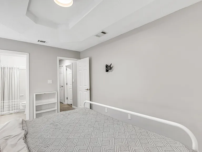 4 Falcon Ridge Ln — Photo 36