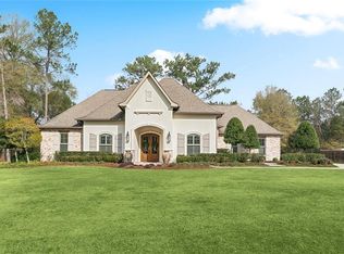 544 Tallow Tree Dr, Madisonville, LA 70447