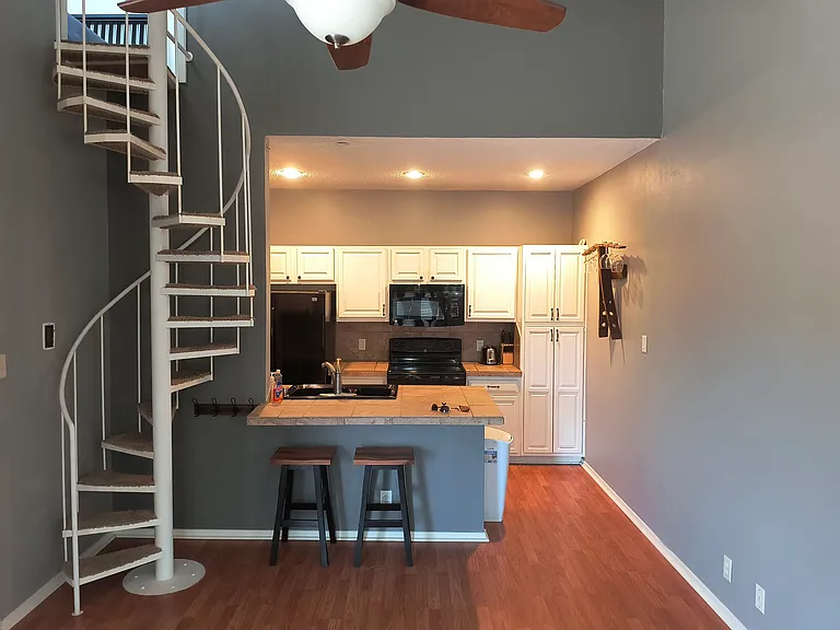 2116 Tanglewood Blvd #C202 — Photo 2