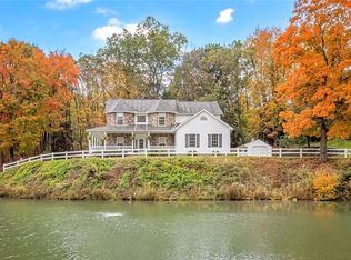 135 Hall Rd, Aliquippa, PA 15001