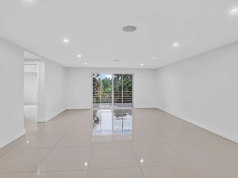 10110 Boca Entrada Blvd #305 — Photo 7