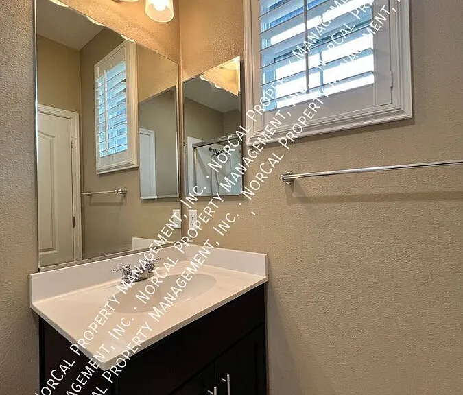 487 La Scena Pl — Photo 23