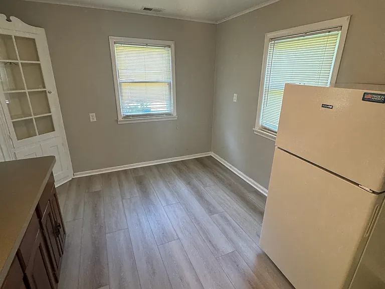 8169 Garbor Ave #HOUSE — Photo 4