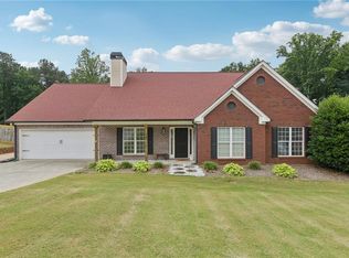 219 Summit Chase Dr, Jefferson, GA 30549