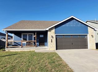 2512 Karen Ln, Junction City, KS 66441