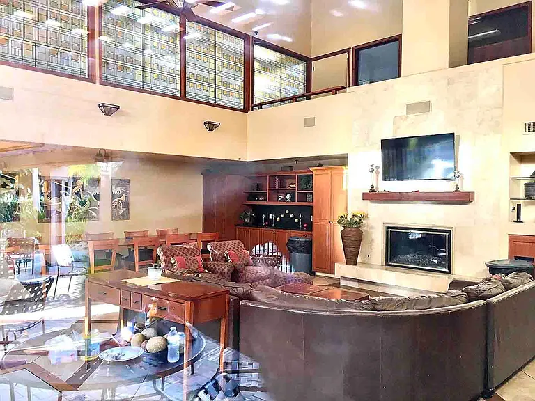 6046 Rancho Mission Rd — Photo 23