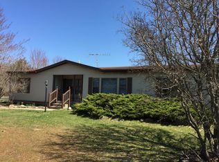 18300 220th Ave, Big Rapids, MI 49307