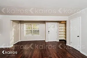 3 bed, 2.0 bath, 1904 sqft, $1,899 — Photo 3