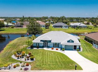 563 Rotonda Cir, Rotonda West, FL 33947