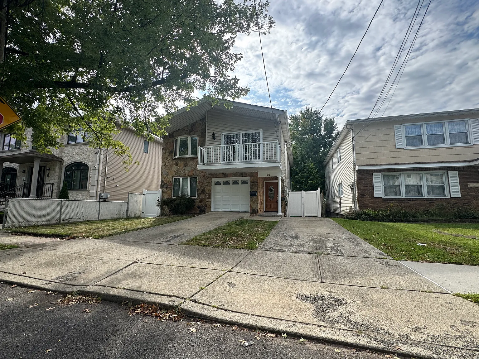 2 bed, $2,500 — Photo 2