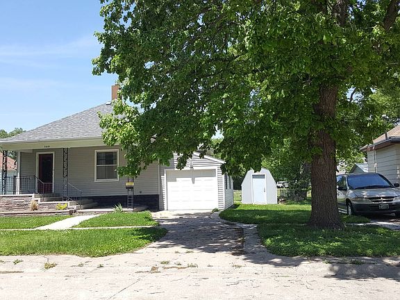 2nd image of 309 B St