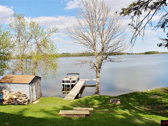 2nd image of 46077 Jefferson Lake Dr