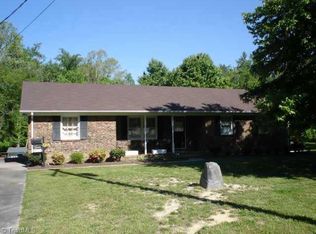 501 Birch Creek Rd, Mc Leansville, NC 27301