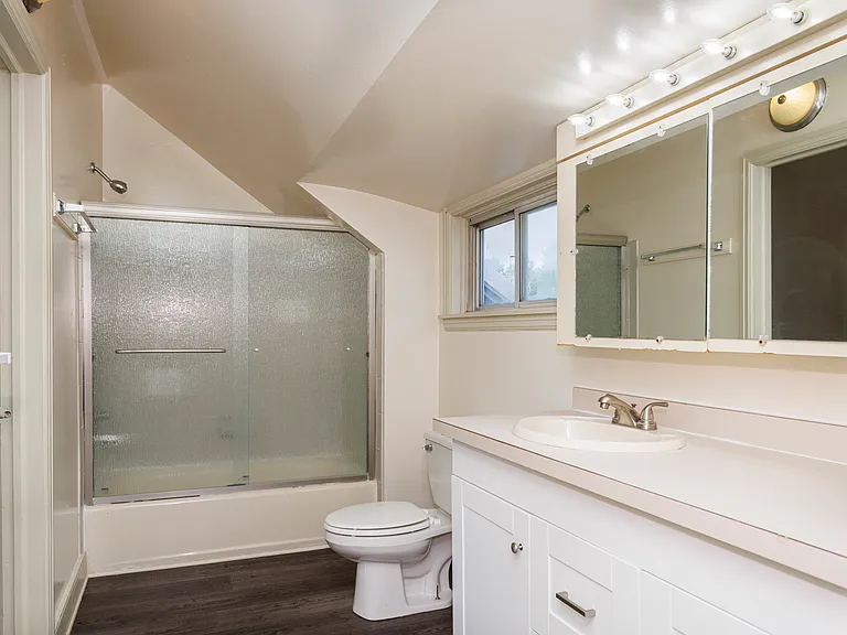 Overbrook Court apartments — Photo 25