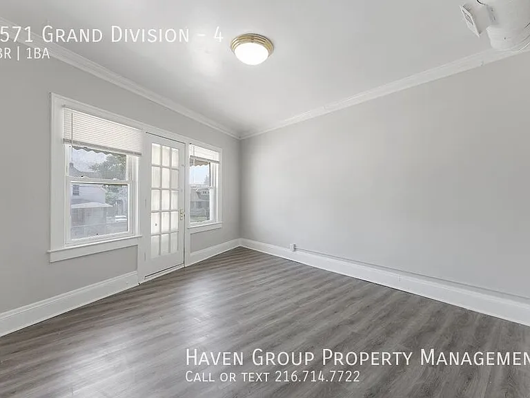 9571 Grand Division Ave #4 — Photo 14