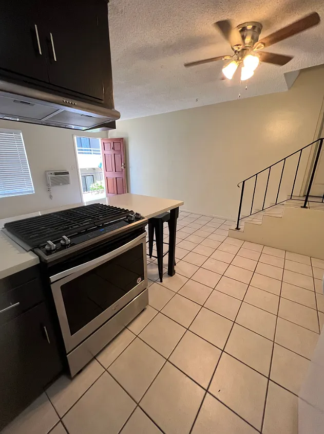 1 bed, 700 sqft, $2,195 — Photo 4