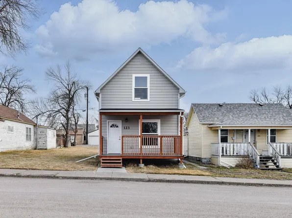 123 13th St NE, Black Eagle, MT 59414