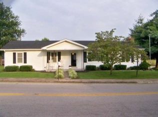 517 N Main St, Smiths Grove, KY 42171