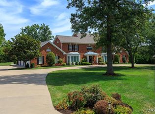 34 Country Life Acres, Saint Louis, MO 63131