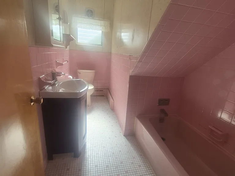 14 Jefferson St #1 — Photo 6
