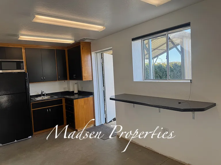 1115 E Ewald Ct #A — Photo 15