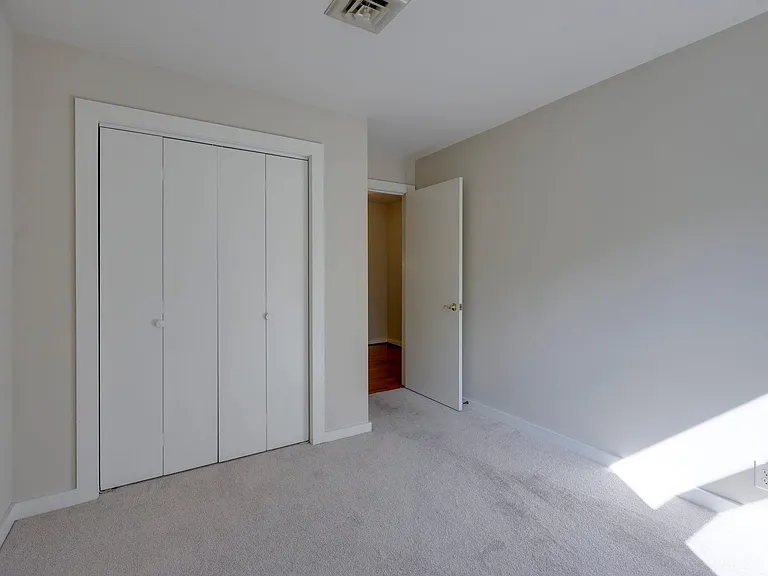 150 Spring Valley Rd #B — Photo 15