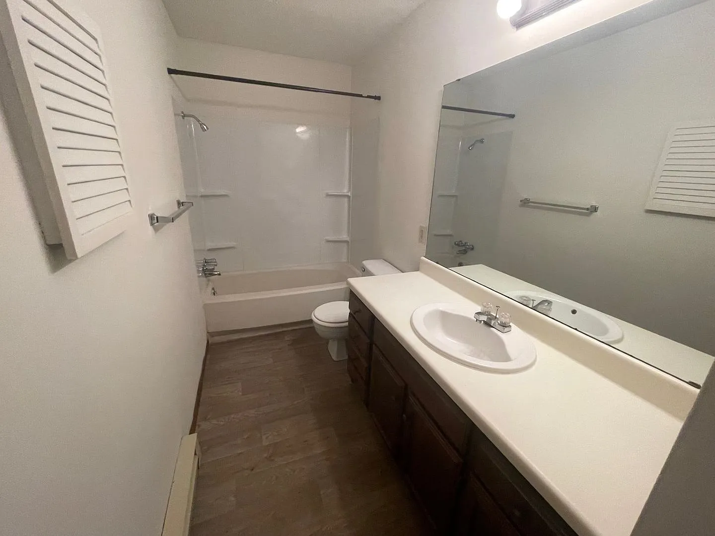 70 Ironwood Court — Photo 3