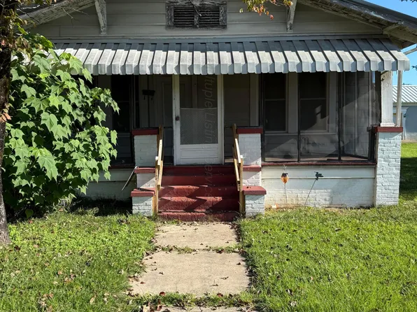 308 Columbus St W, Fayette, AL 35555