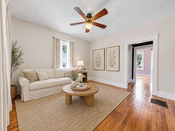 5th image of 3739 Melcher St SE