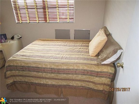 4th image of 8920 Sunrise Lakes Blvd APT 302