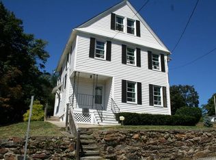74 Fountain St, Norwich, CT 06360