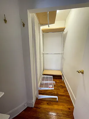 Rented by City Connections Realty | media 15