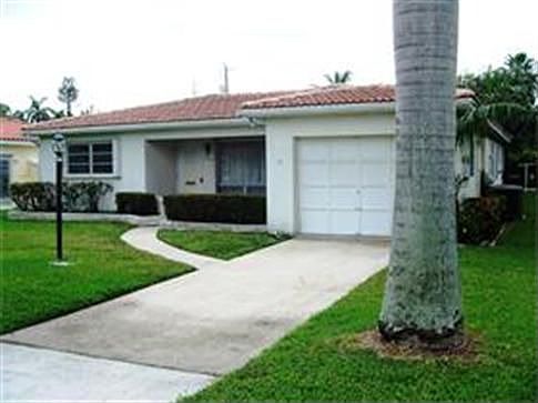 Exterior / Garage