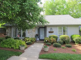 2604 Spring Bridge Cir, Greensboro, NC 27410