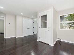 120 Maple Ave APT 2, Cedarhurst, NY 11516
