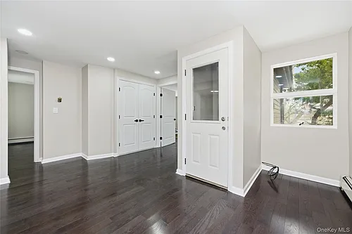 120 Maple Ave #2 Photo 1