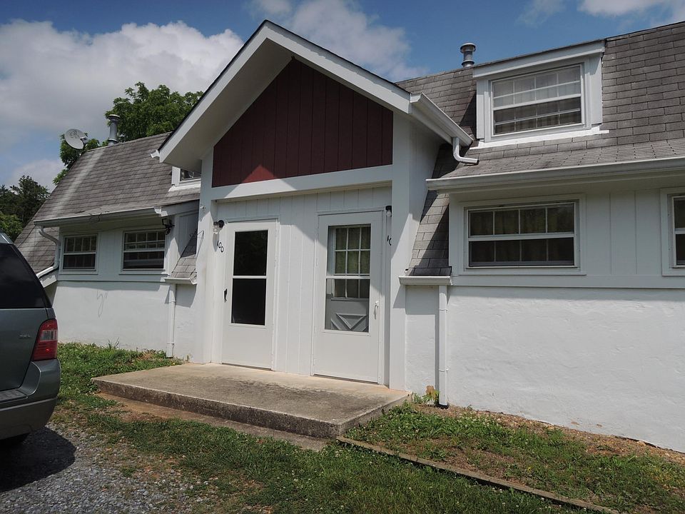 2nd image of 207 Ogden Rd APT 100
