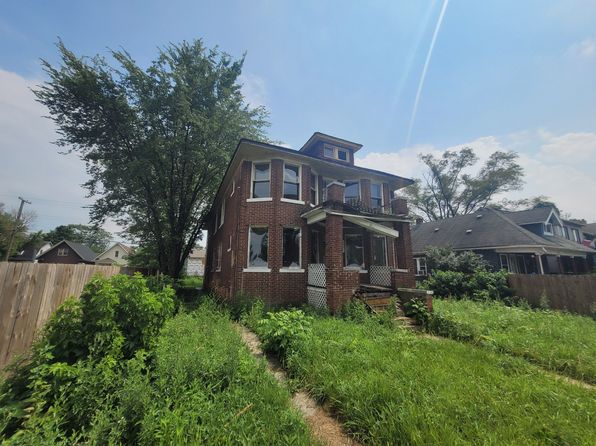 detroit-michigan-88398033 picture